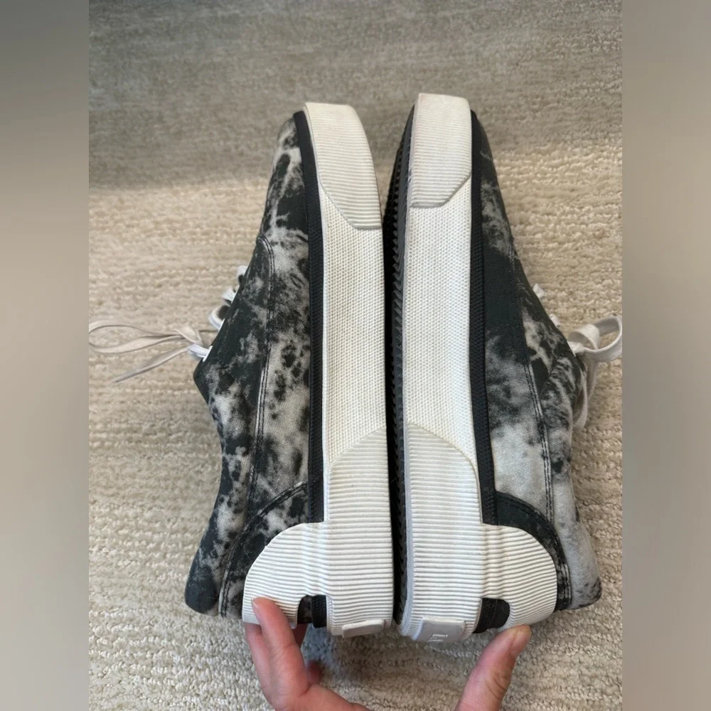 LANVIN Grey Vulcanized Tie Dye shoes Size 9
